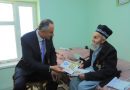 Участникам Второй мировой войны вручены подарки Президента Таджикистана и Председателя города Душанбе